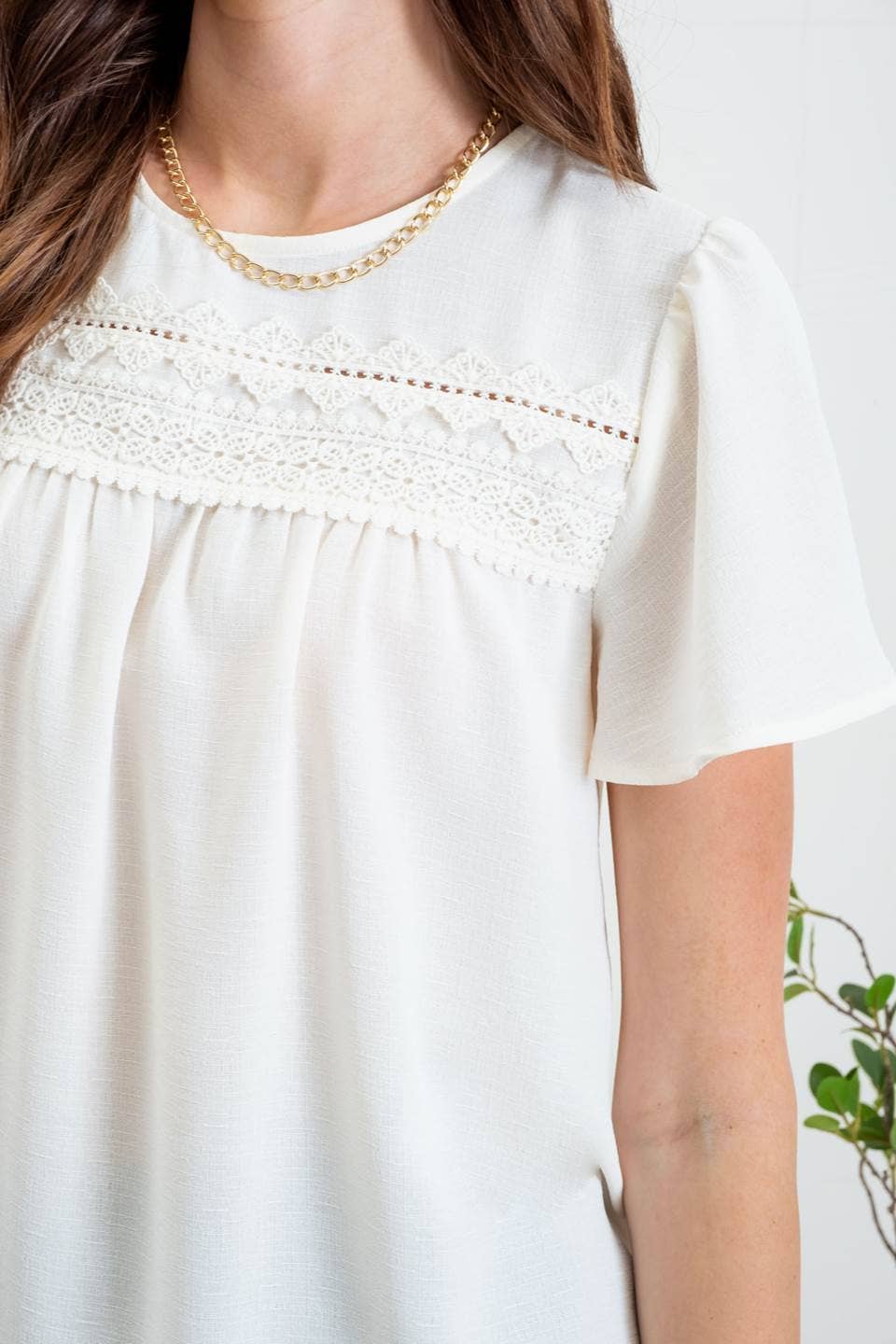 LACE TRIM SHORT BELL SLEEVE BLOUSE